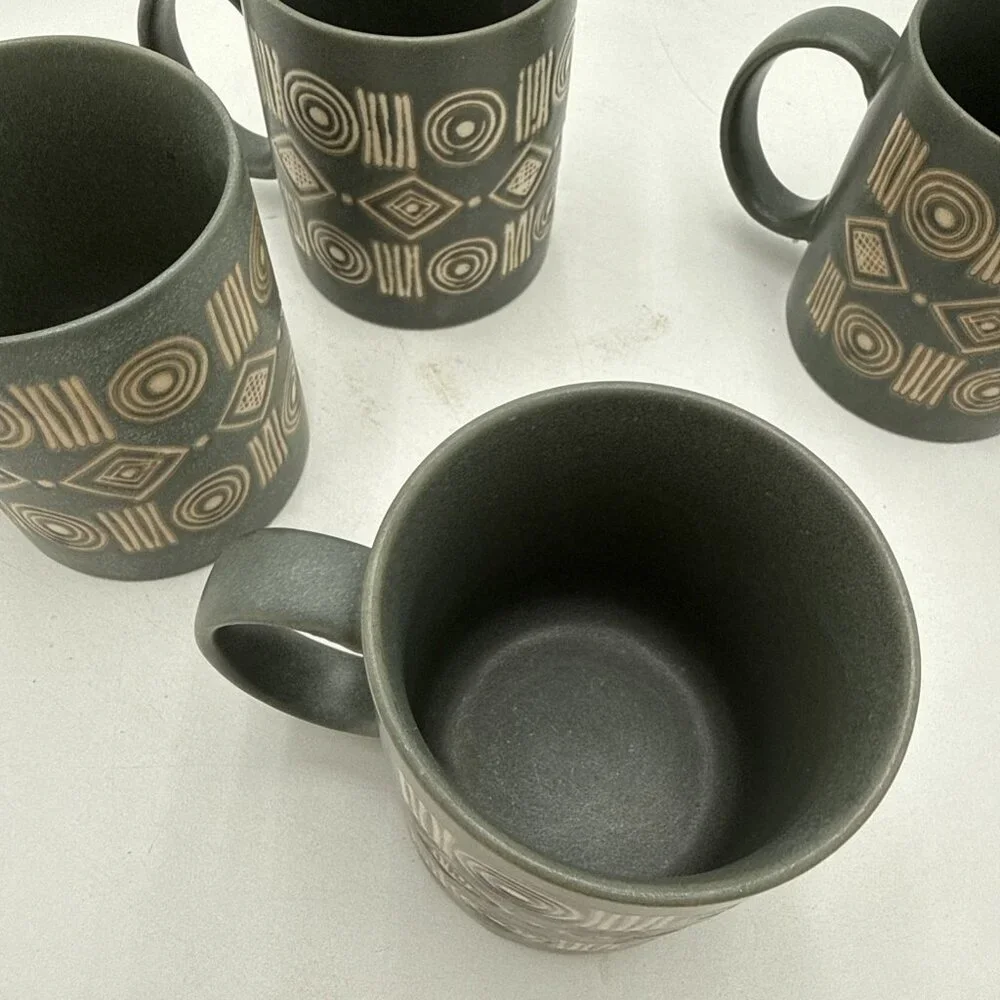 Pottery Barn Bongo Green Coffee Mug Cup Made In Japan Vintage Set 4